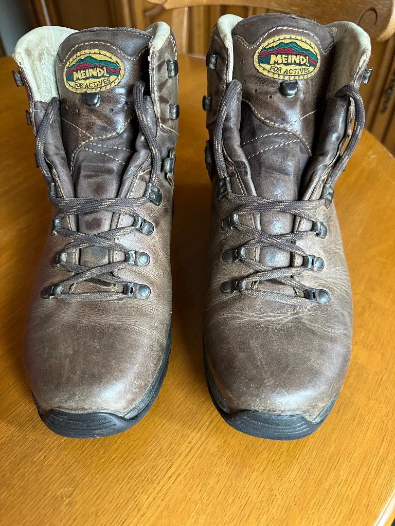 Chaussures de trekking en montagne., Ophalen, Bruin, Wandelen of Outdoor, Overige maten