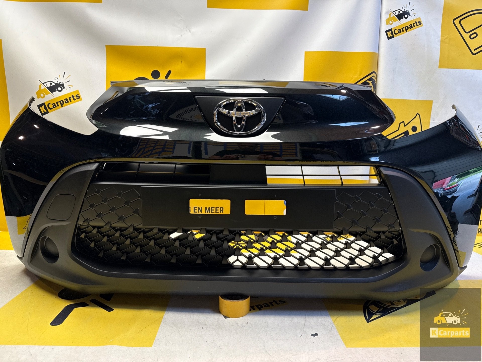 Pare-chocs avant d'origine pour Toyota Aygo X complet, 52119, Info@fabrikant.eu, Fabrikant BV, Pare-chocs, Fabrikantstraat 1
1000 AA  Amsterdam, NL