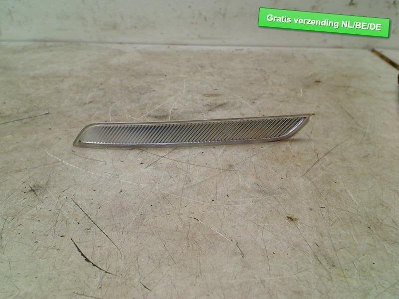 REFLECTOR LINKS voor BMW X6 (E71 / E72) (7187087), Gebruikt, BMW, Petuelring 130
80809  München, DE, Bayerische Motoren Werke AG