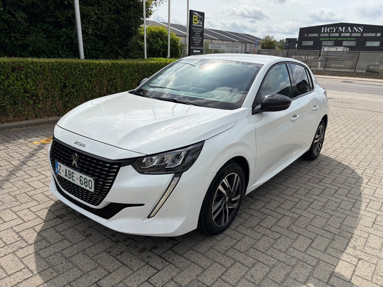 Peugeot 208 24.200km, Autos, Peugeot, Achat, Euro 6, Boîte manuelle, Android Auto