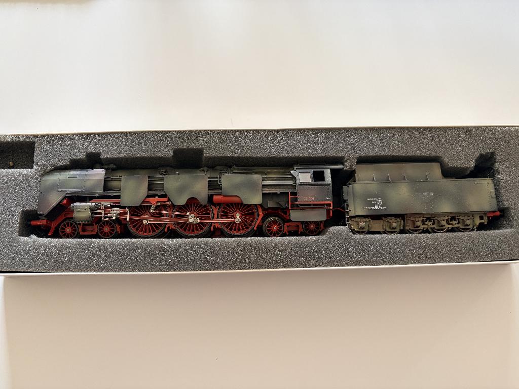 Pour Märklin h0 - BR05 DRG camouflage, Wisselstroom, Locomotief, Ophalen of Verzenden, Zo goed als nieuw