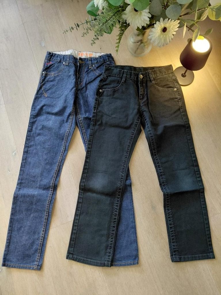 Maat 146 - set van 2x jeansbroek, Enfants & Bébés, Vêtements enfant | Taille 146, Pantalon, Garçon, Enlèvement ou Envoi, S. Oliver