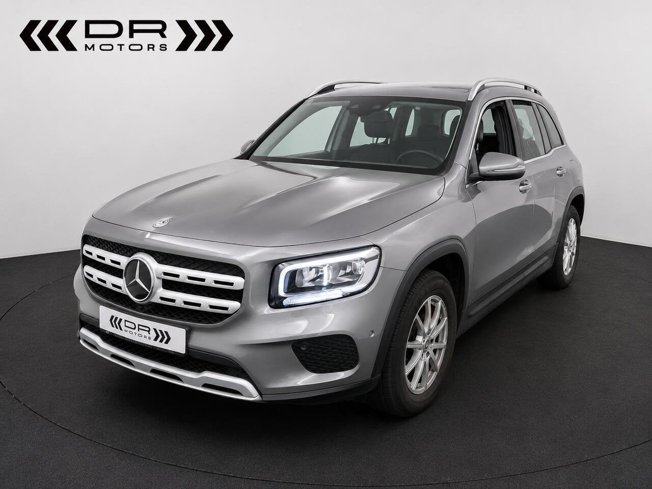 Mercedes-Benz GLB 180 PANODAK - ADAPTIVE CRUISE - PAKASSIST, 4 cilinders, Bedrijf, 5 zetels, 5 deurs