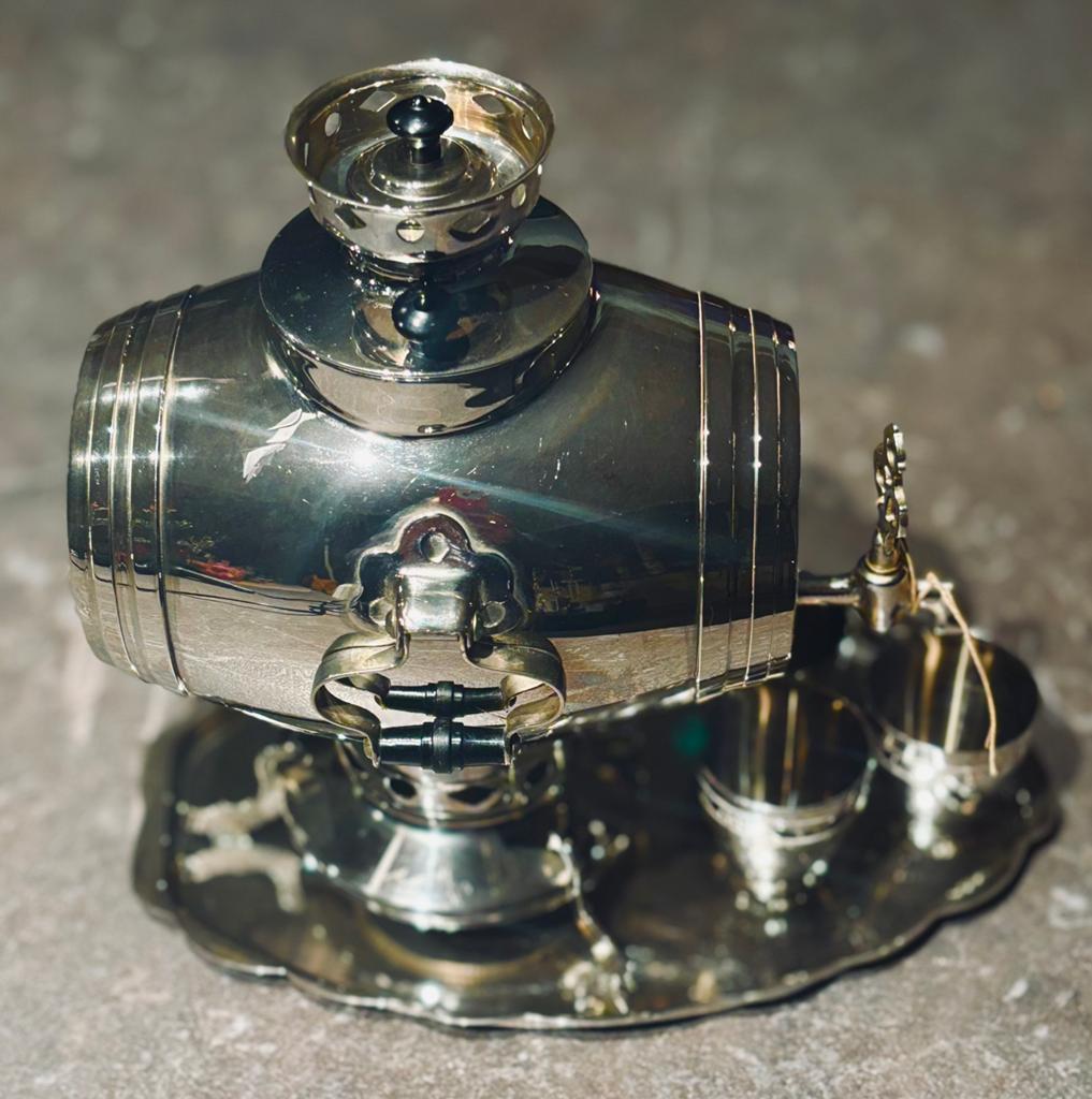 Samovar mini wodka set (USSR), Antiek en Kunst, Ophalen of Verzenden