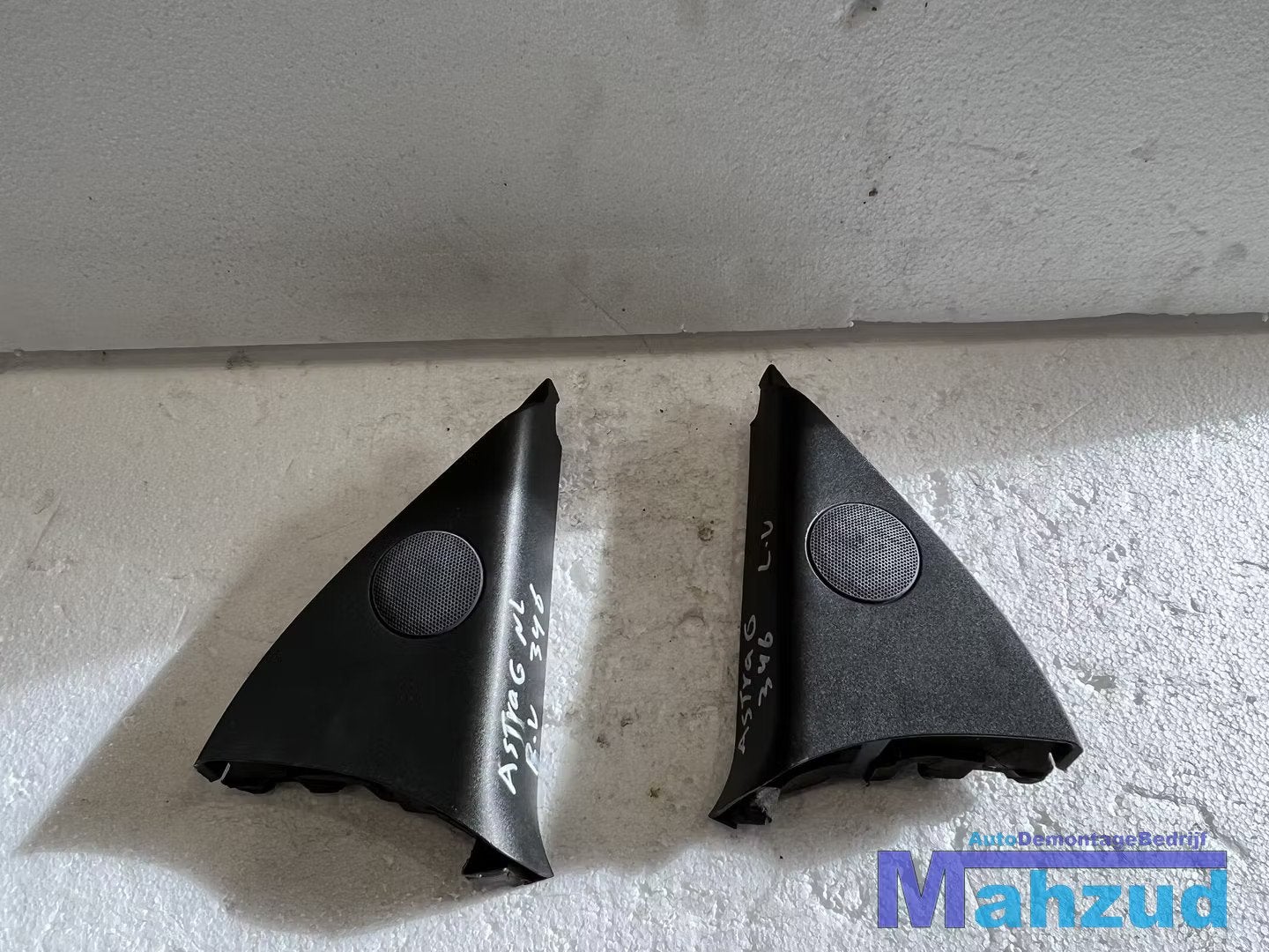 OPEL ASTRA G Tweeter speaker deur afdekkap 1998-2004, Opel Automobile GmbH, Opel, Bahnhofsplatz 1
65423  Russelsheim am Main, DE