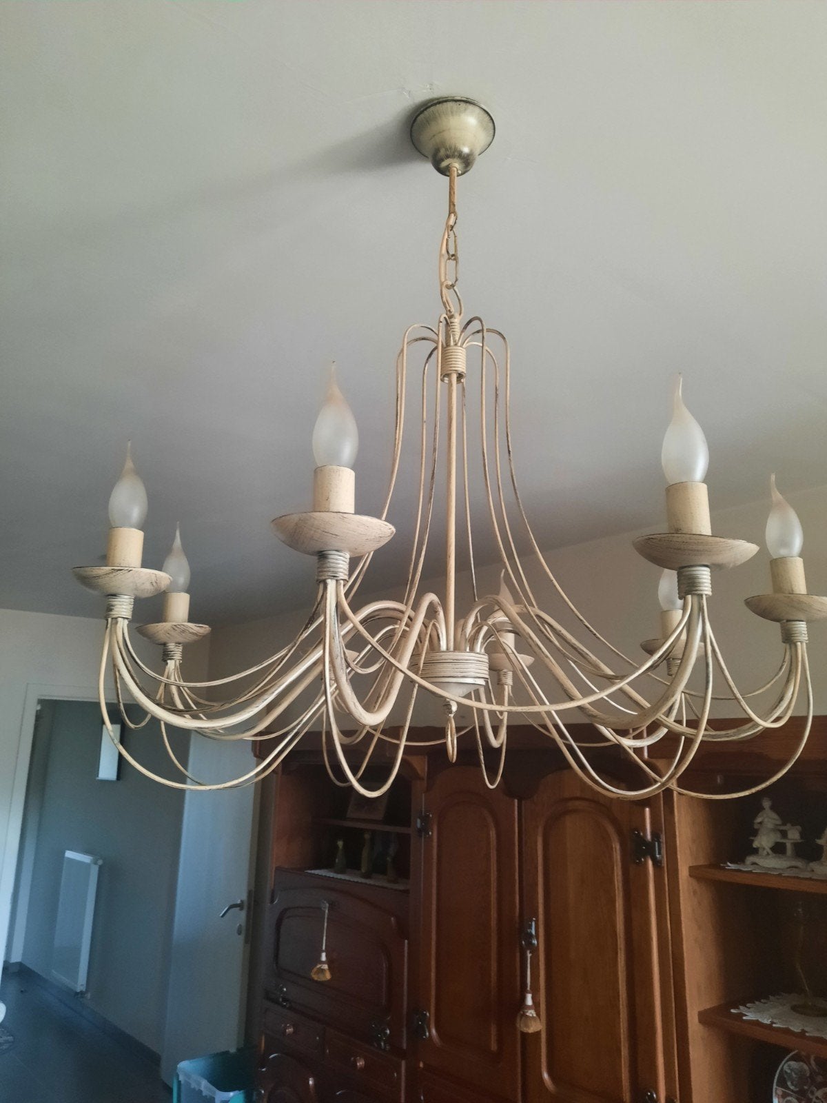 Lusters, Enlèvement, Utilisé
