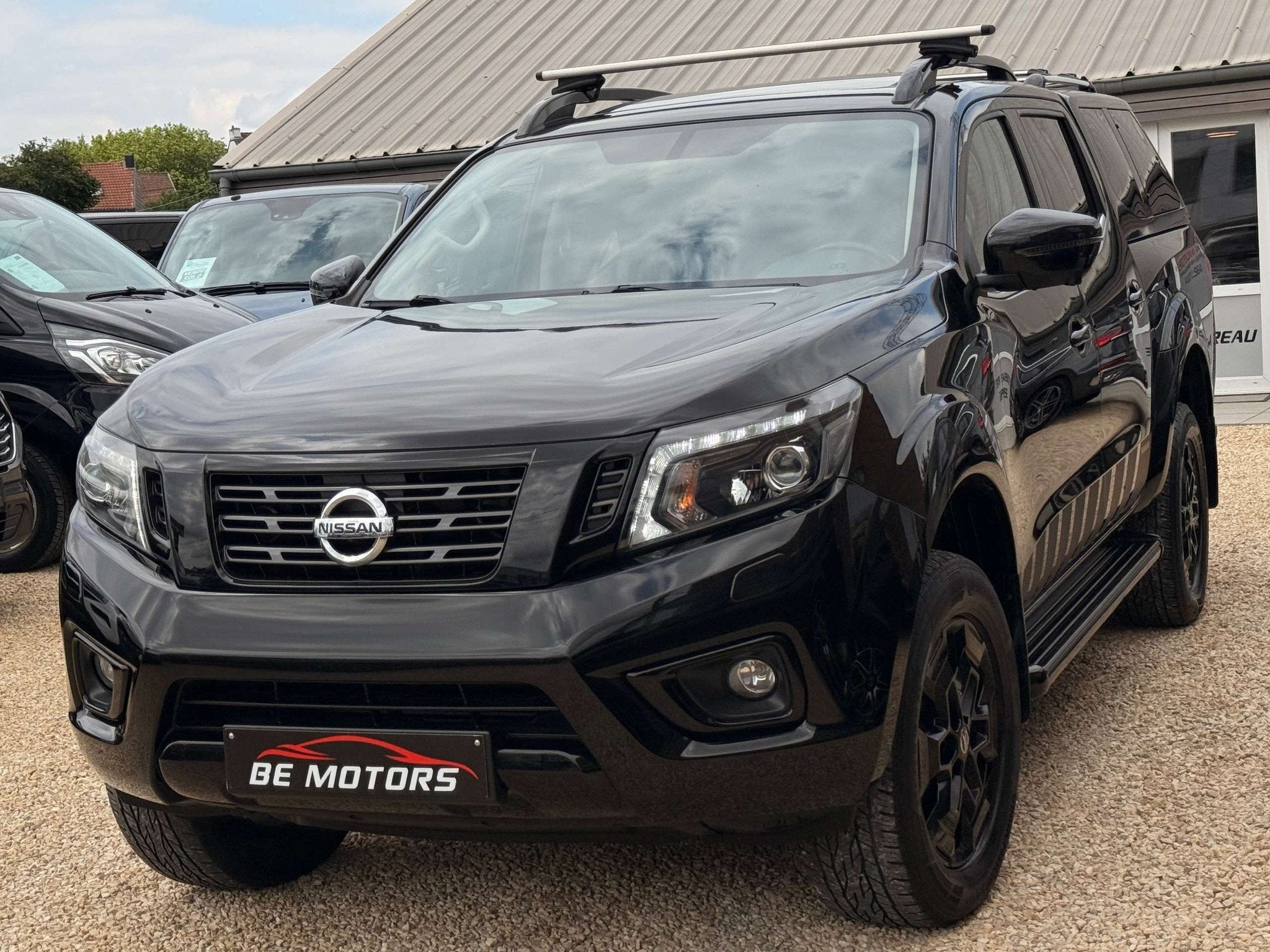 Nissan Navara 2.3 DCI 190CV TEKNA / TVAC * BTWIN / HARD-TOP, Autos, Cuir, Autres modèles, Achat, Entreprise