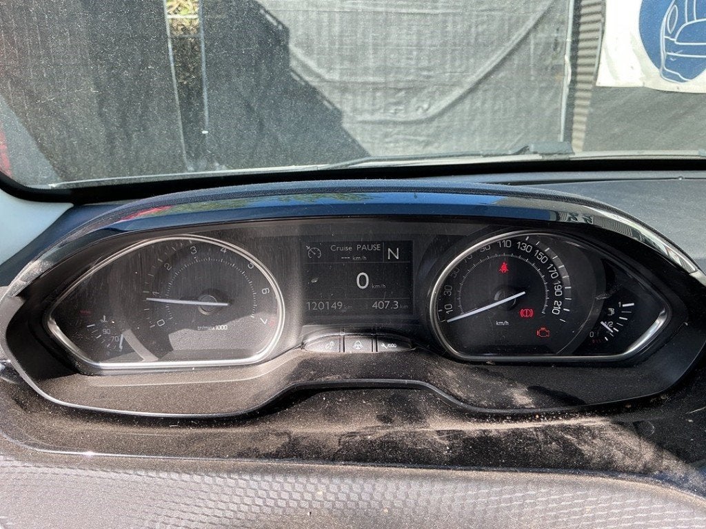 COCKPIT Peugeot 2008 (CU) (|9822703680|9805407180|), Kontakt-peugeot@peugeot.com, Gebruikt, Peugeot Deutschland GmbH, Bahnhofsplatz
65423  Rüsselsheim, DE
