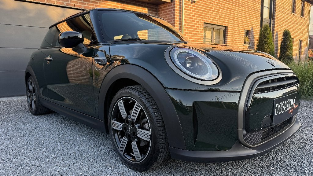 Mini Cooper serie Speciale RESOLUTE, Auto's, Mini, 4 zetels, Euro 6, Leder en Stof, Overige kleuren
