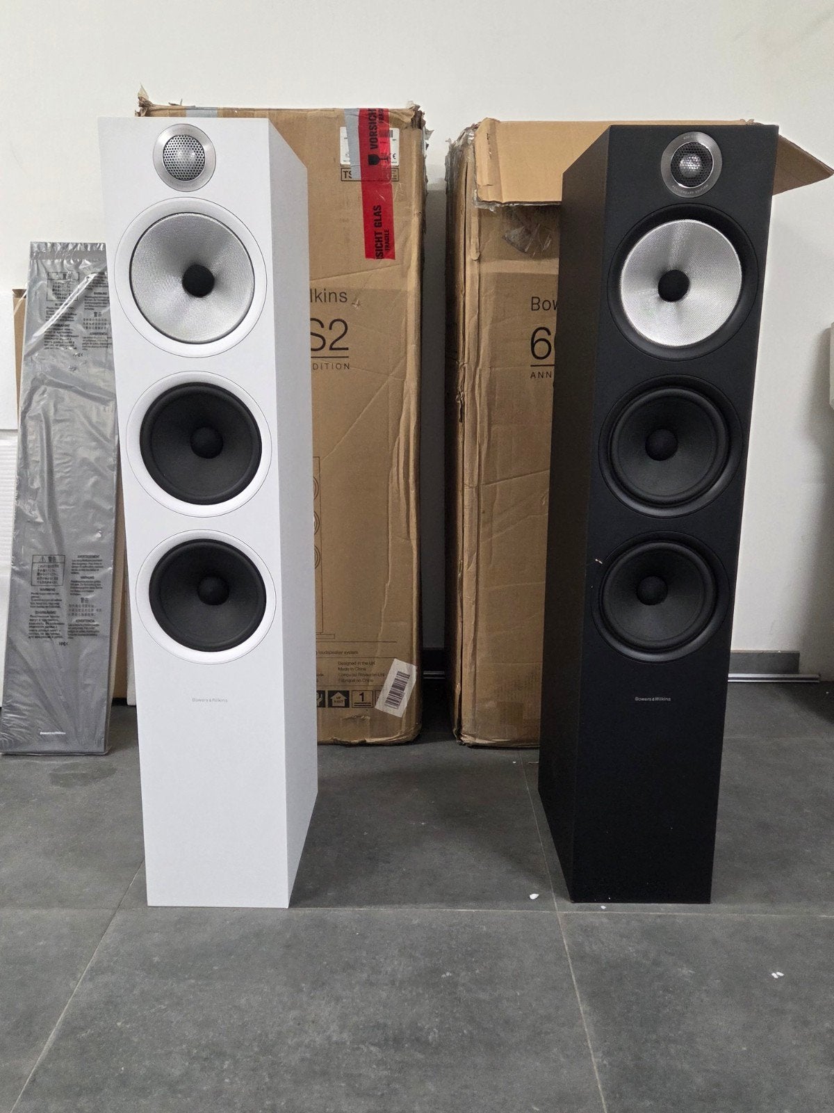 Bowers&Wilkins 600 S2 Anniversary Edition luidsprekers, Audio, Tv en Foto, Luidsprekerboxen, Ophalen