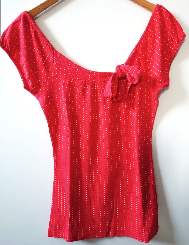 Rood topje top met witte stippen polka dot | S | retro, Madonna for girls, Ophalen of Verzenden, Gedragen, Rood