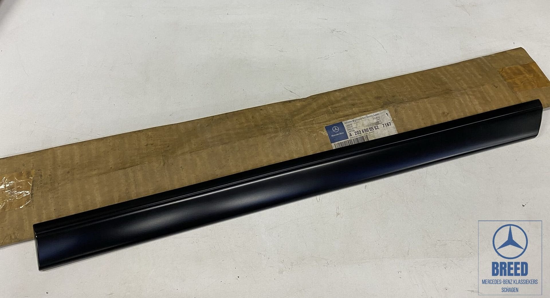 NOS sierlijst achterdeur links Mercedes-Benz W202 C-Klasse, Auto-onderdelen, -, Nieuw, Ophalen of Verzenden, -
