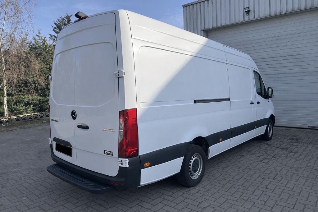 Mercedes Sprinter 317 L3H2 €24.450 | Huurkoop €748/M|Carplay, Auto's, Bestelwagens en Lichte vracht, 4 deurs, 4 cilinders, Wit