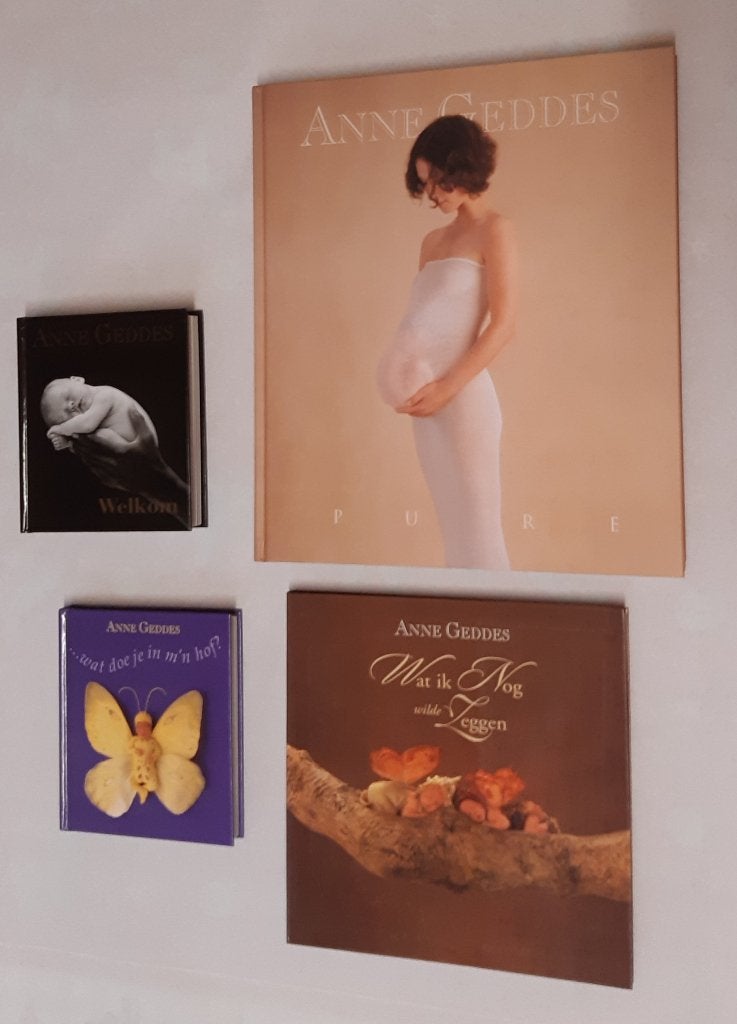 4 kunst - fotoboeken Anne Geddes, Boeken, Kunst en Cultuur | Fotografie en Design, Ophalen, Zo goed als nieuw, Fotografie algemeen
