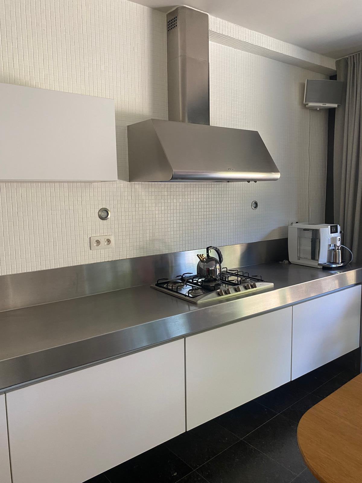 Designkeuken wit & inox/RVS -groot inox werkblad - SMEG, Ophalen, Gebruikt, Staal of Inox, Wit