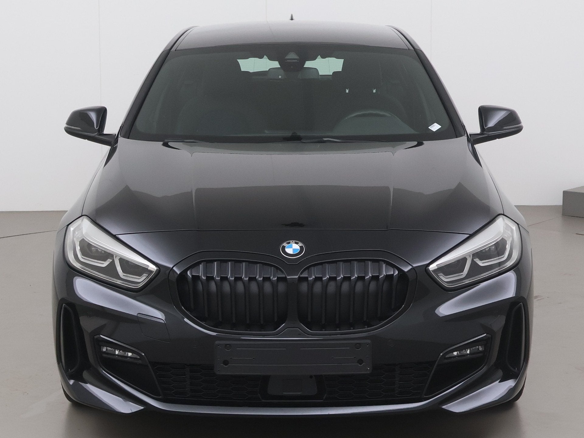 BMW 1 HATCH 118ia 136 AT, Auto's, BMW, Automaat, Overige modellen, Airconditioning, Zwart
