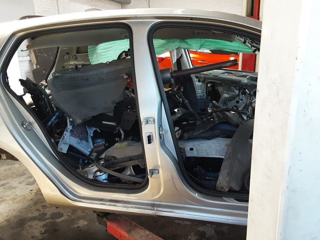DIVERS MONTANT PORTE C D Volkswagen Golf VII (AUA), Autos : Pièces & Accessoires, Volkswagen, Volkswagen AG, Utilisé, Kundenbetreuung@volkswagen.de