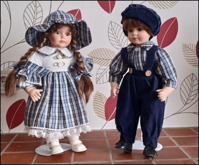 2 x stenen poppen, Ophalen of Verzenden, Gebruikt