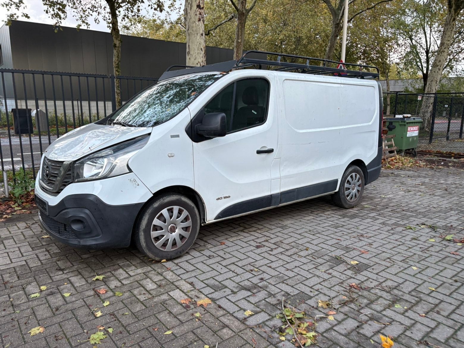 NISSAN NV300 • 119 KM • 6 EUROS, Autos, Achat, Euro 6, 3 places, Boîte manuelle