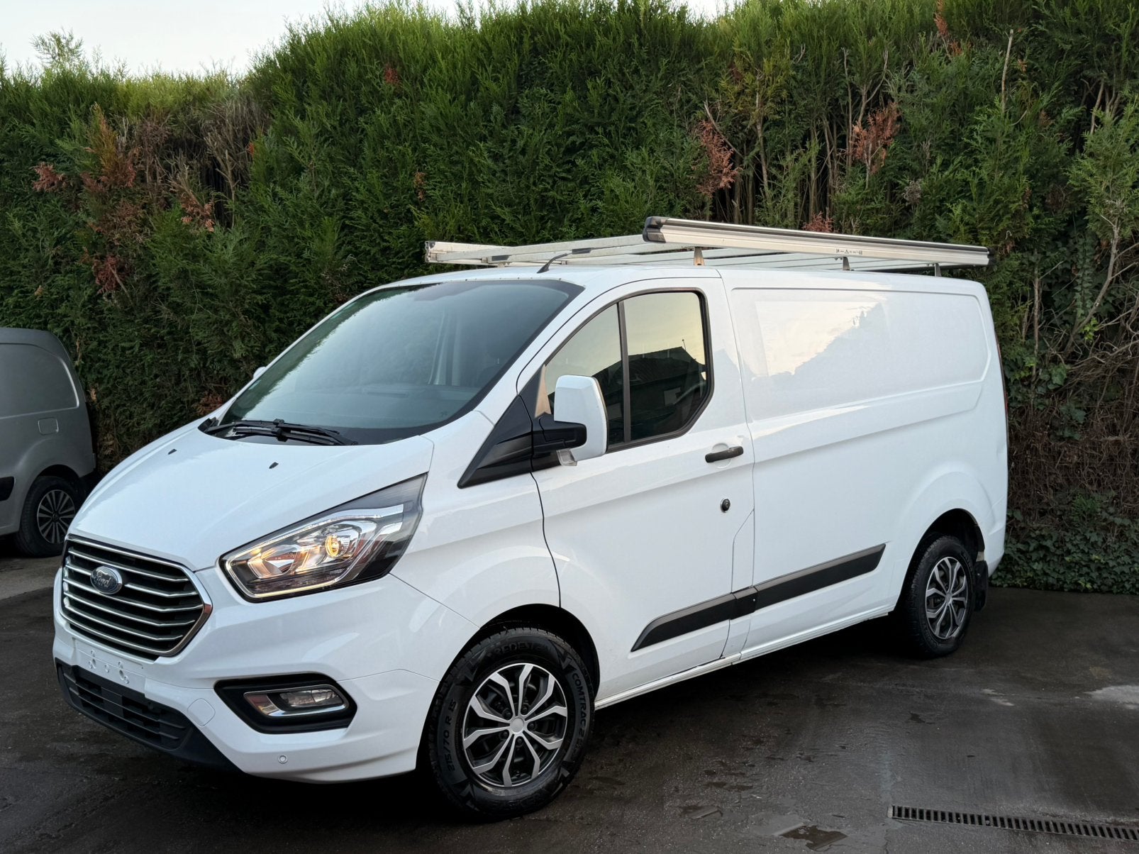 Ford transit costum 2018 2.0 euro6b 8500€ gekeurd voor verk, Autos, Euro 6, Entreprise, 3 places, Boîte manuelle