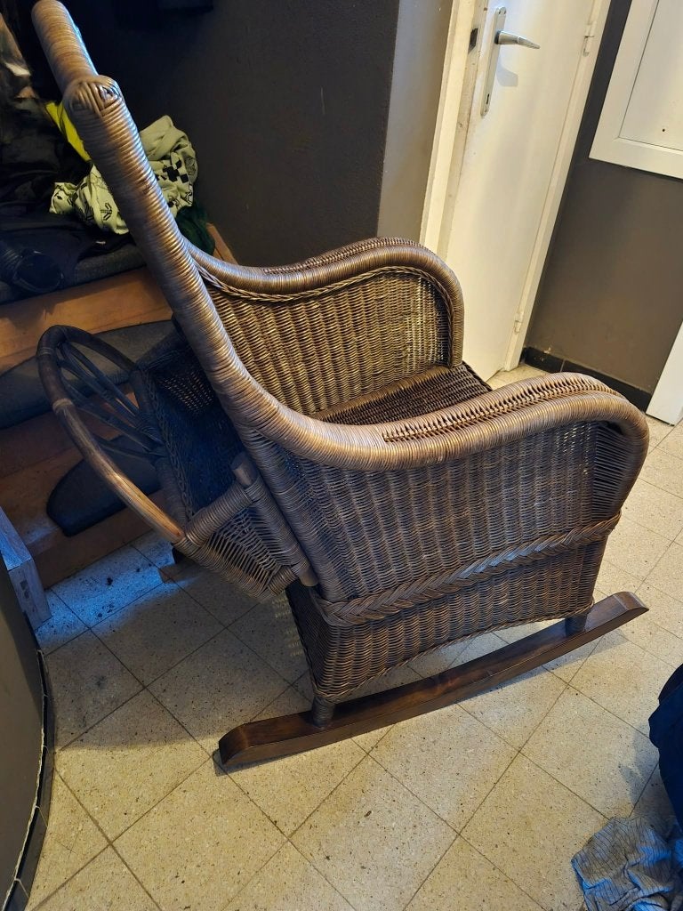 Wicker schommelstoel, Ophalen, Zo goed als nieuw, Wicker