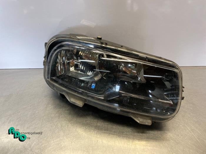 Koplamp rechts van een Citroen C4 Cactus (C4 Cactus 14-), Gebruikt, -, Ophalen of Verzenden, -