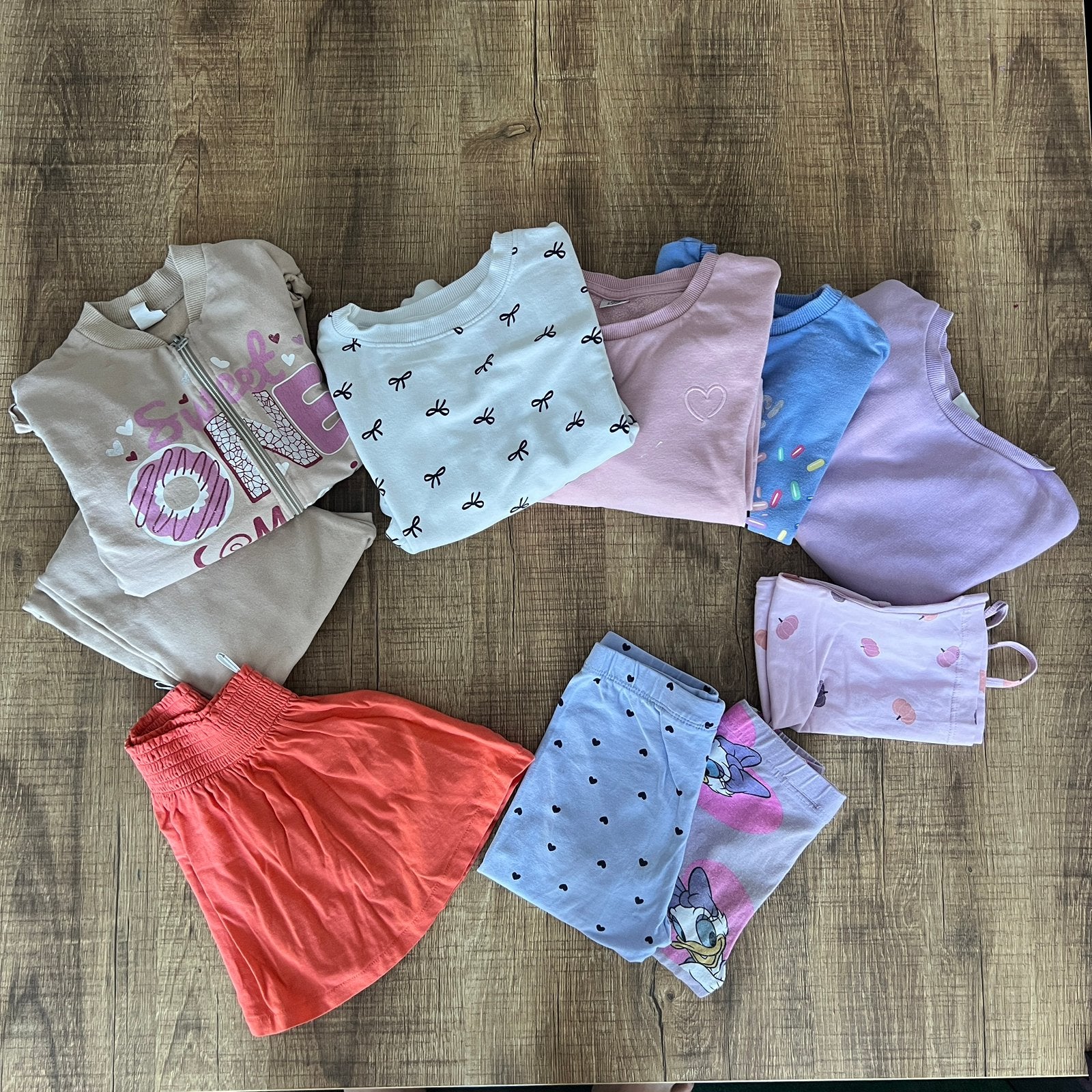 Girls clothing bundle size 122 – 9 pieces, Ophalen of Verzenden, Zo goed als nieuw