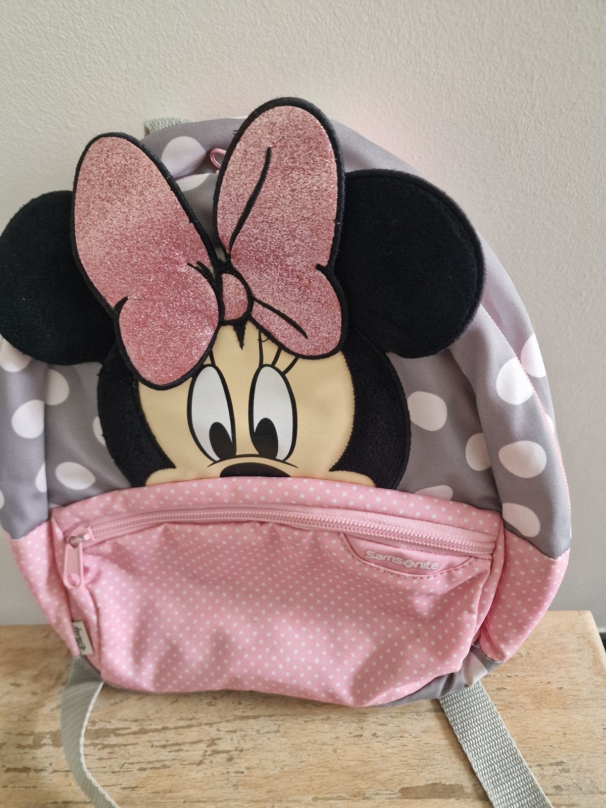 Minnie Mouse rugzakje., Ophalen