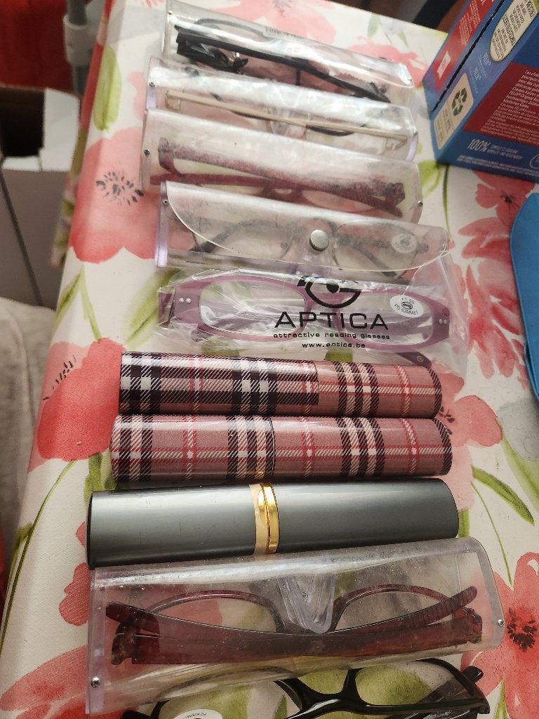 10 Leesbrillen nr1 samen 2,50 euro, Handtassen en Accessoires, Zonnebrillen en Brillen | Heren, Ophalen of Verzenden, Leesbril