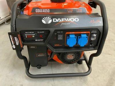 Generator GDAX4050 Benzine 2.8kVA Nieuw, Doe-het-zelf en Bouw, Aggregaten, Ophalen, Benzine, Nieuw, Geluidgedempt