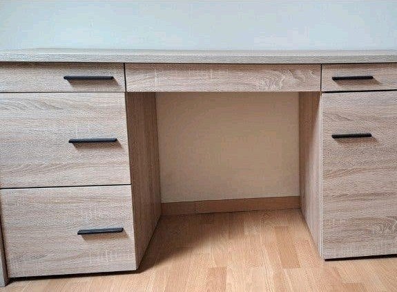 Bureau - Geen schade - Beige/Licht bruin - 3 Laden/3 kastjes, Ophalen, Demontabel, Zo goed als nieuw, Beige