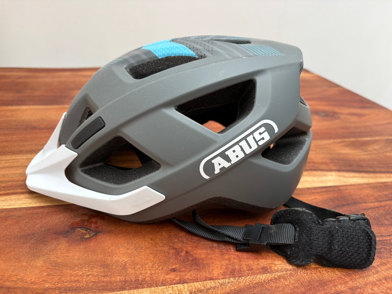 Casque vélo taille S état neuf, Vélos & Vélomoteurs, Enlèvement, Comme neuf, S, Homme ou Femme