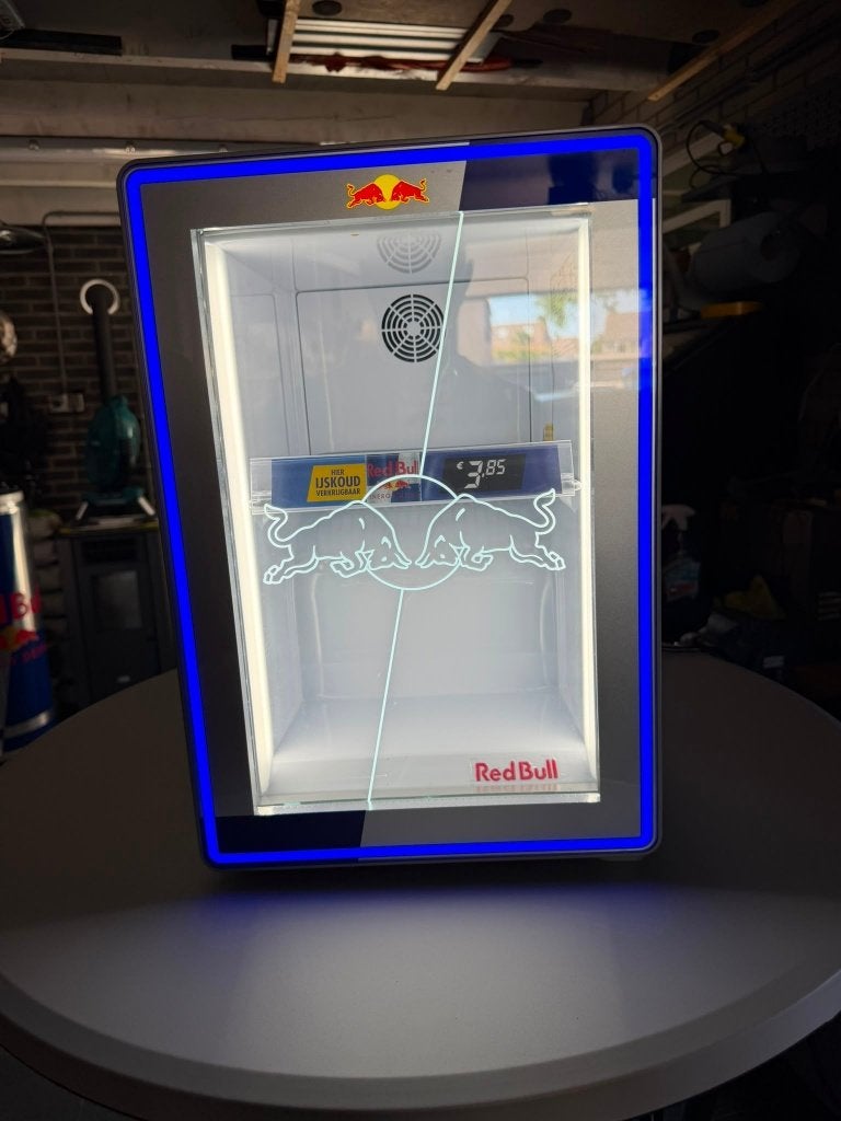 Red bull koelkast (frigo) nieuw model, Classe énergétique A ou plus économe, Moins de 45 cm, Enlèvement, Sans bac à congélation