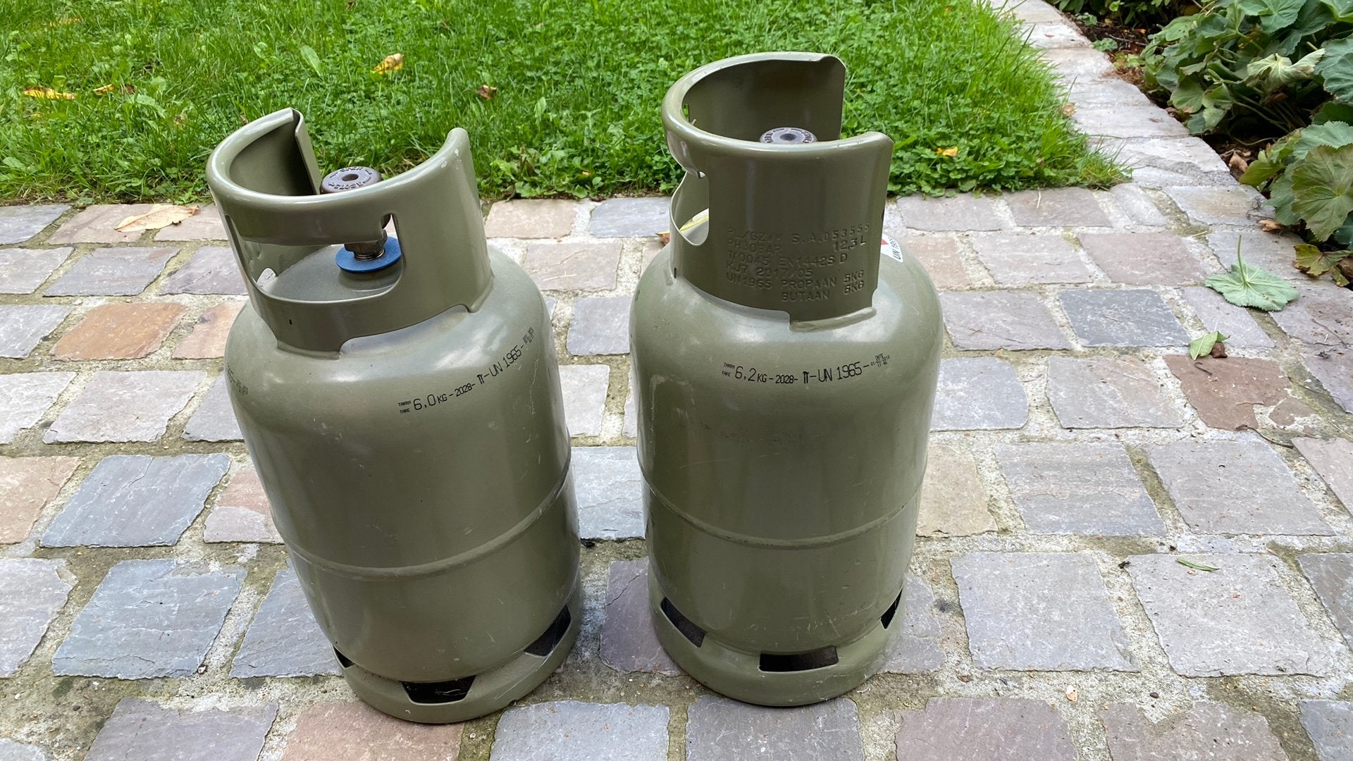 Gasflessen propaan 2 stuks, Caravans en Kamperen, Kampeeraccessoires, Ophalen, Zo goed als nieuw