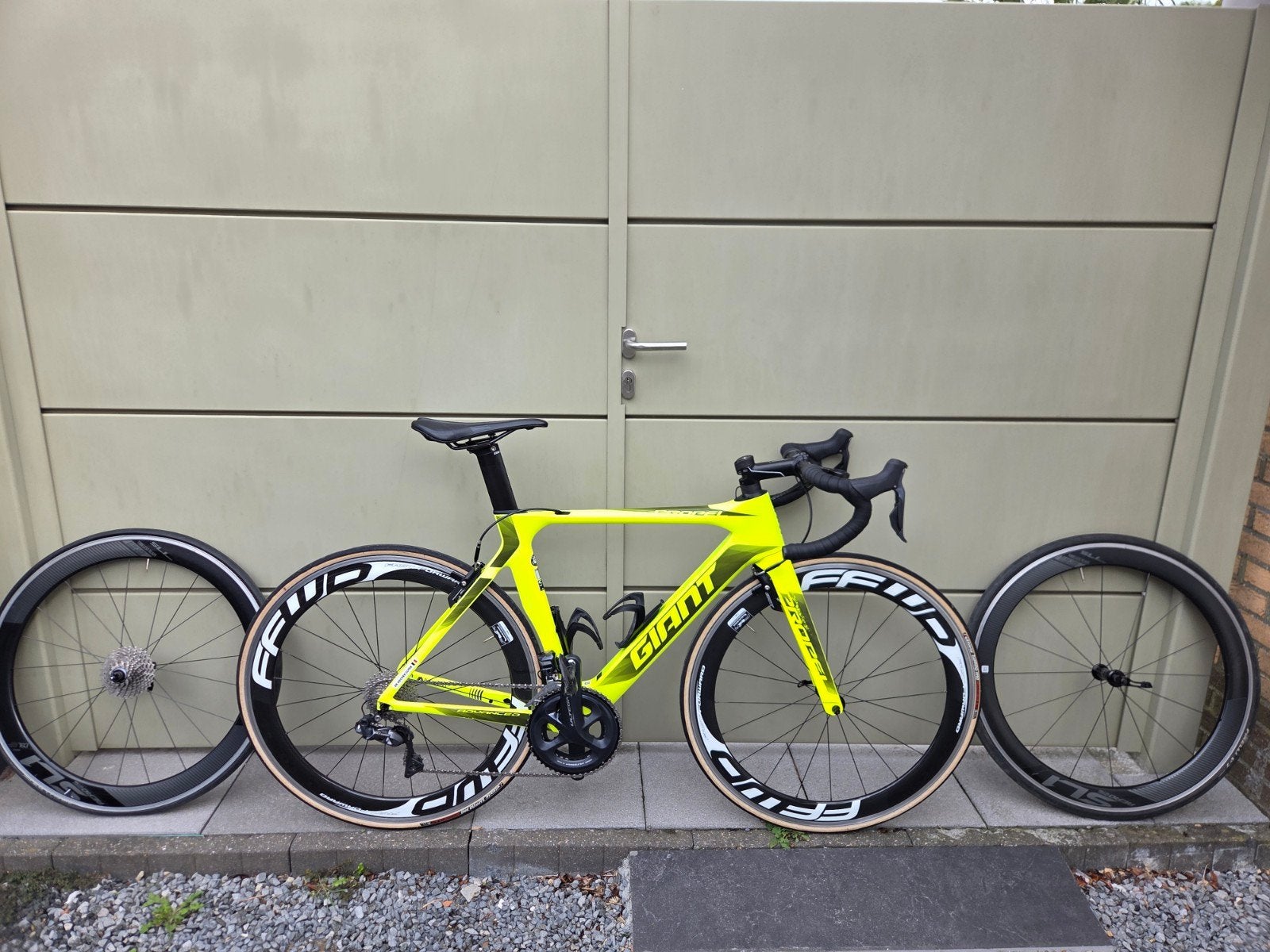 Giant Propel, Sport en Fitness, Ophalen, Gebruikt