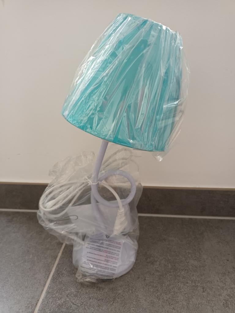 Tafellampen, Enlèvement
