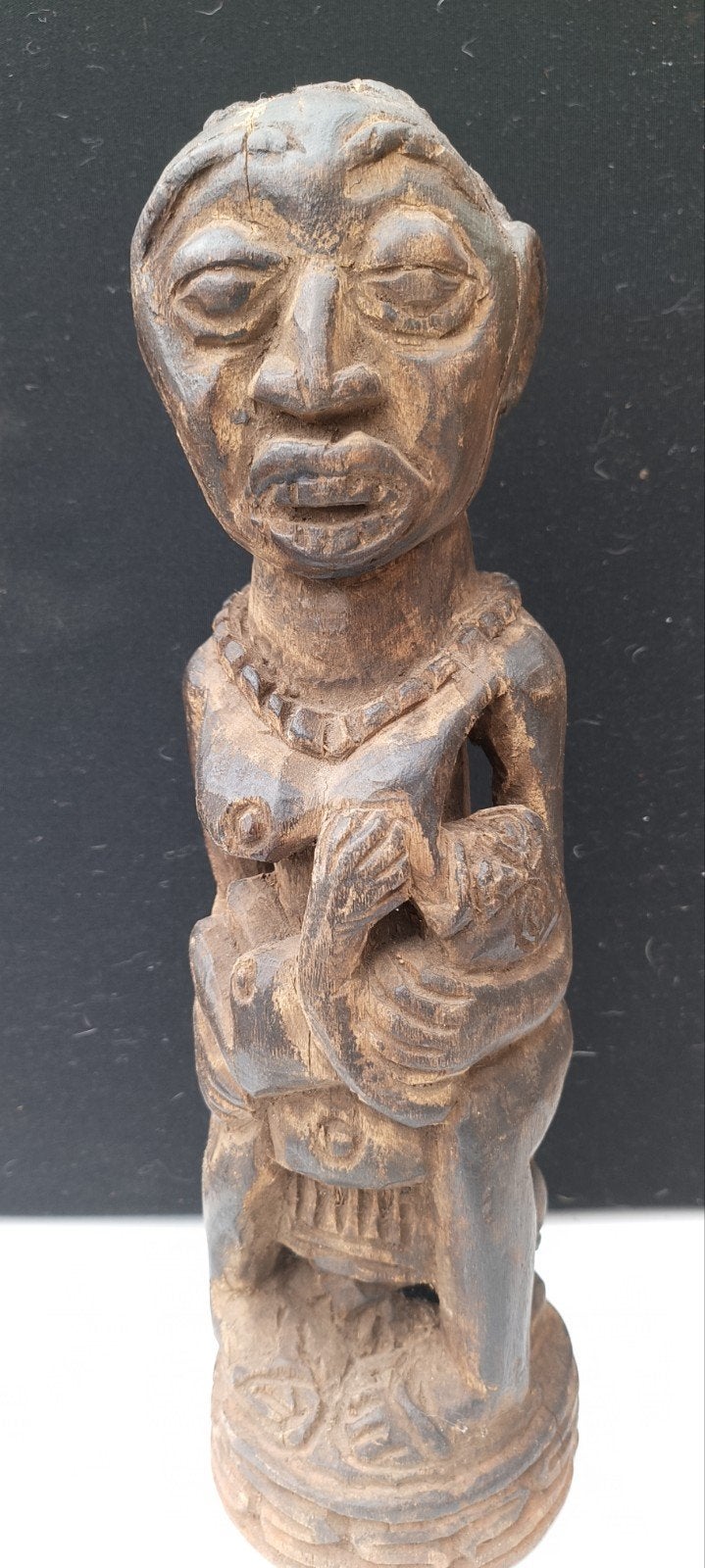 Oud Afrikaans tribale art hout beeld, Ophalen of Verzenden, Beeld, Gesneden, Hout