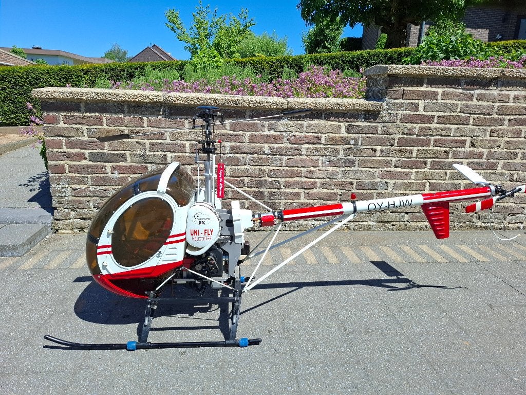 Schweitzer 300  Futura 1,8m benzine, Hobby & Loisirs créatifs, Modélisme | Radiocommandé & Téléguidé | Hélicoptères & Quadricoptères