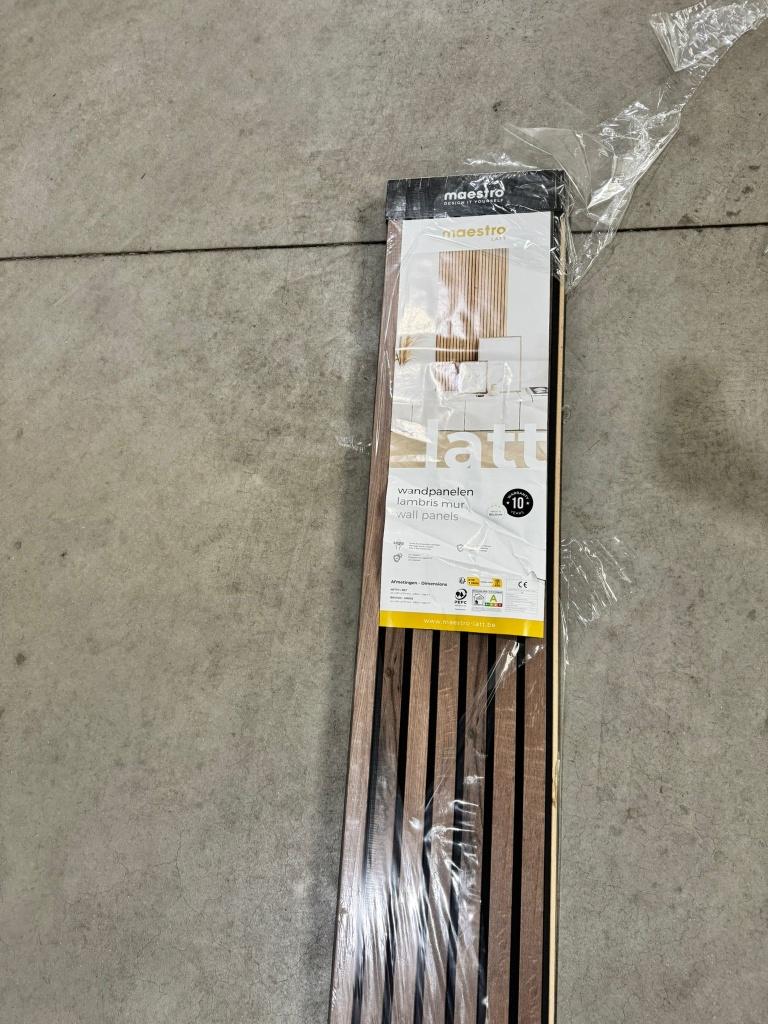 Maestro Latt wandpanelen Warm Walnut, Doe-het-zelf en Bouw, Platen en Panelen, Ophalen, Nieuw, Minder dan 20 mm