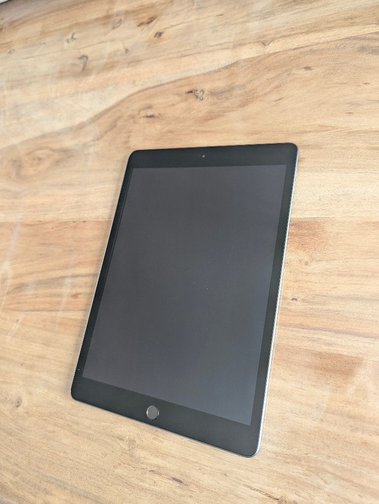iPad 8 (2020) 32GB - space grey, Computers en Software, Apple iPads, 10 inch, 32 GB, Apple iPad, Ophalen of Verzenden