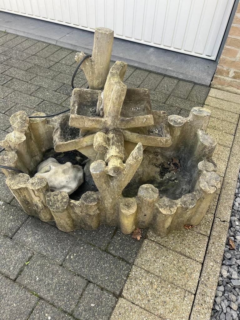 Fonteintje, Ophalen, Zo goed als nieuw