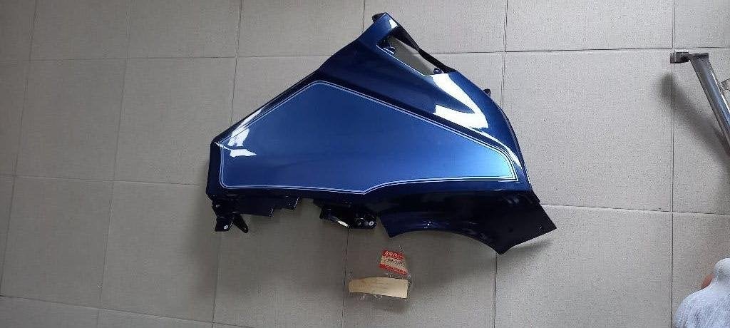 Suzuki Cavalcade onderdelen / RH Cowling Body (Bj '88), Ophalen, Nieuw