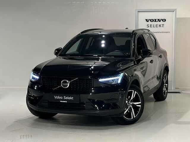 Volvo XC40 B3 Mild hybrid Dark Plus + electr trekhaak, Autos, Volvo, https://public.car-pass.be/vhr/9ca0498e-11f2-48d8-84fb-7550698a502f