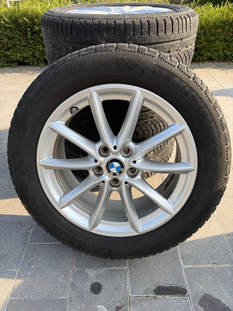 Lot de 4 jantes aluminium d'origine BMW X1 17 pouces, Pneus hiver, Véhicule de tourisme, 17 pouces, Enlèvement