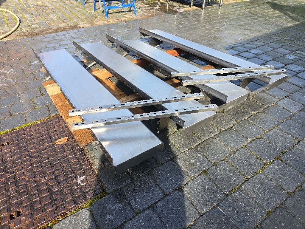 Complete partij professionele Inox horeca keukenapparatuur, Ophalen