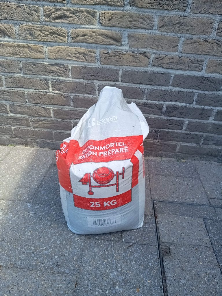 Pleister en beton. Gratis, Enlèvement, Utilisé, Autres types