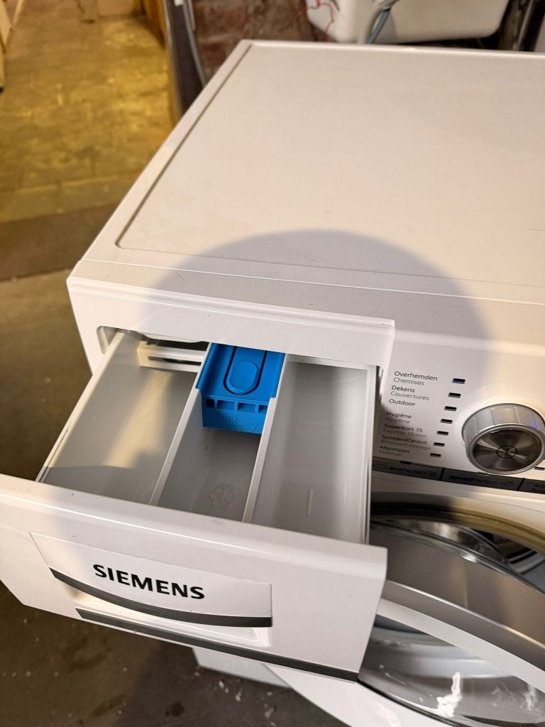 Siemens Wasmachine, Ophalen, 1200 tot 1600 toeren, 8 tot 10 kg, Zo goed als nieuw