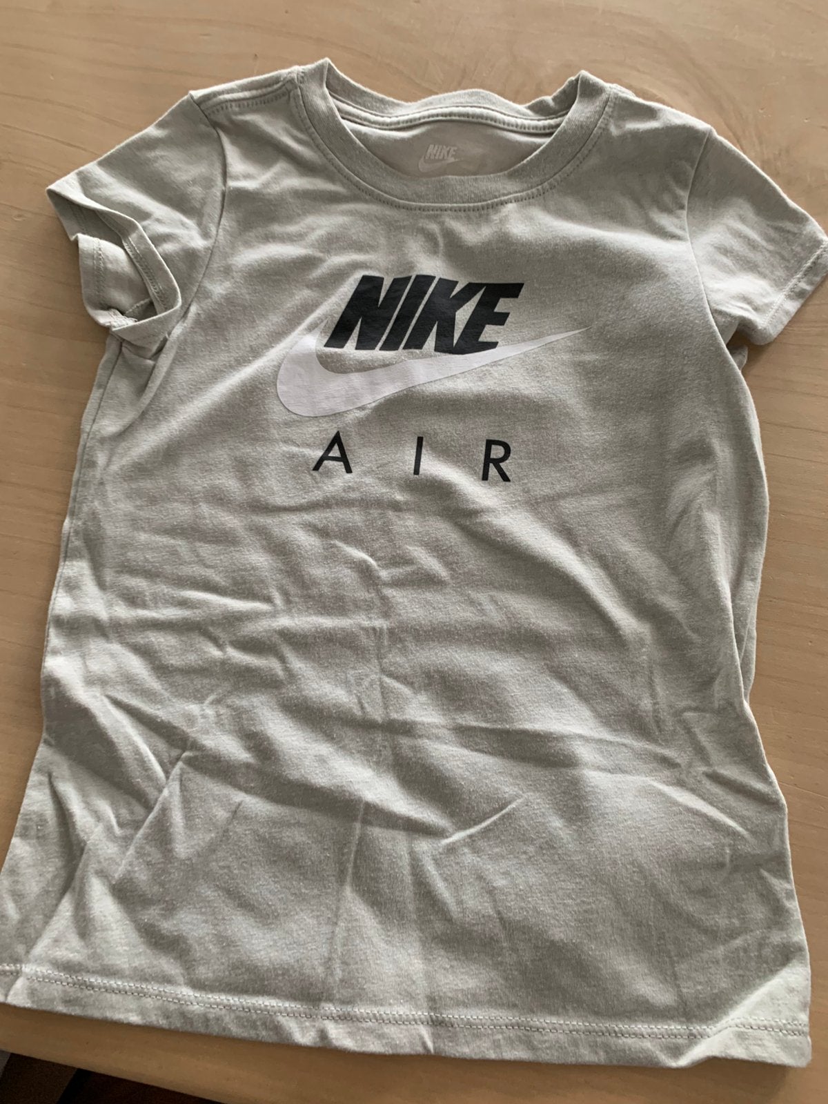 Tee-shirts Nike, Enfants & Bébés, Enlèvement ou Envoi, Utilisé, Fille, Chemise ou À manches longues