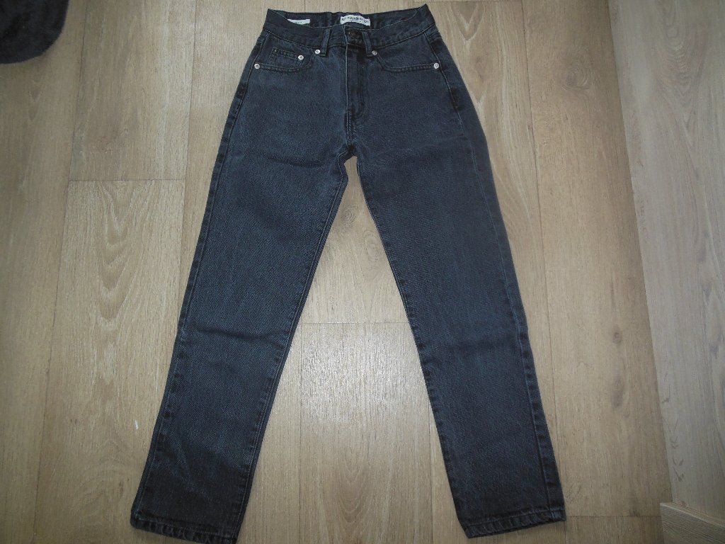 jeans Pull&Bear confectiemaat 32 (ev + t-shirt), Pull & Bear, Enlèvement ou Envoi, W27 (confection 34) ou plus petit