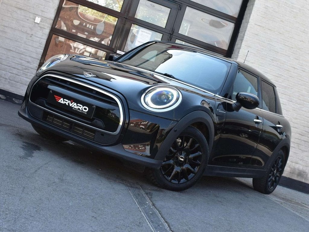 MINI Cooper 1.5A Sport Leder / Carplay / Camera / Garantie, Auto's, Mini, Bedrijf, Te koop, Cooper, ABS, Airbags, Airconditioning